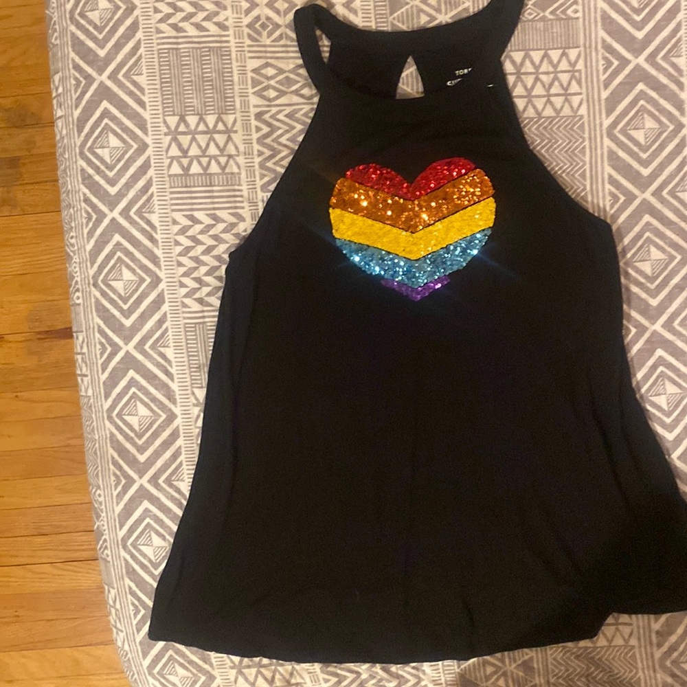 Rainbow heart tank